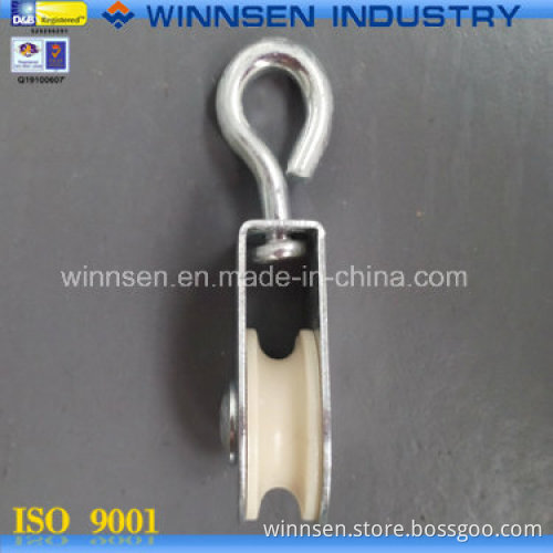Nylon Pulley with Swivel Eye 7/8" (YS5020)